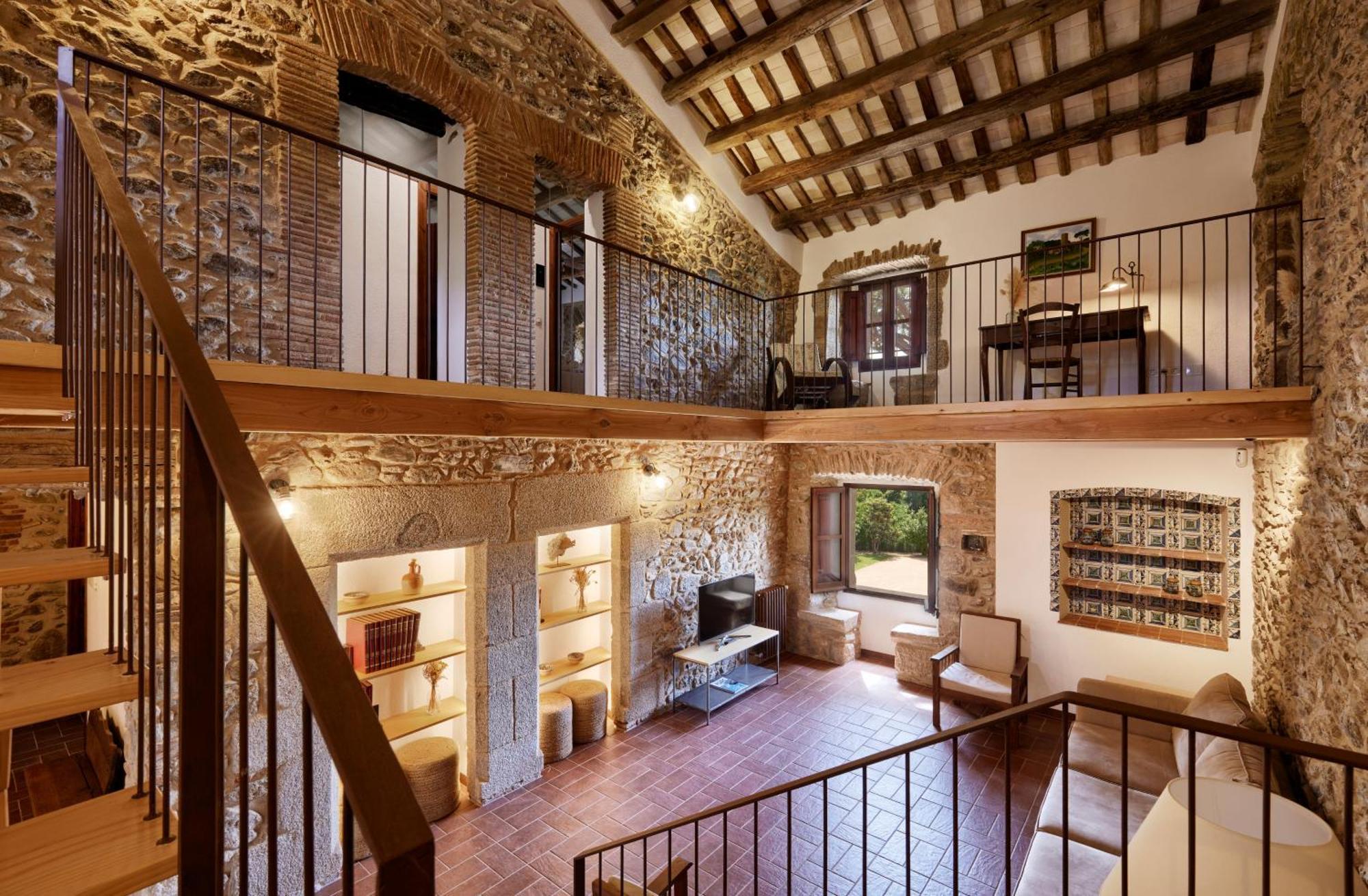 Masia Torre Lloreta S.Xiii Calonge  Ngoại thất bức ảnh